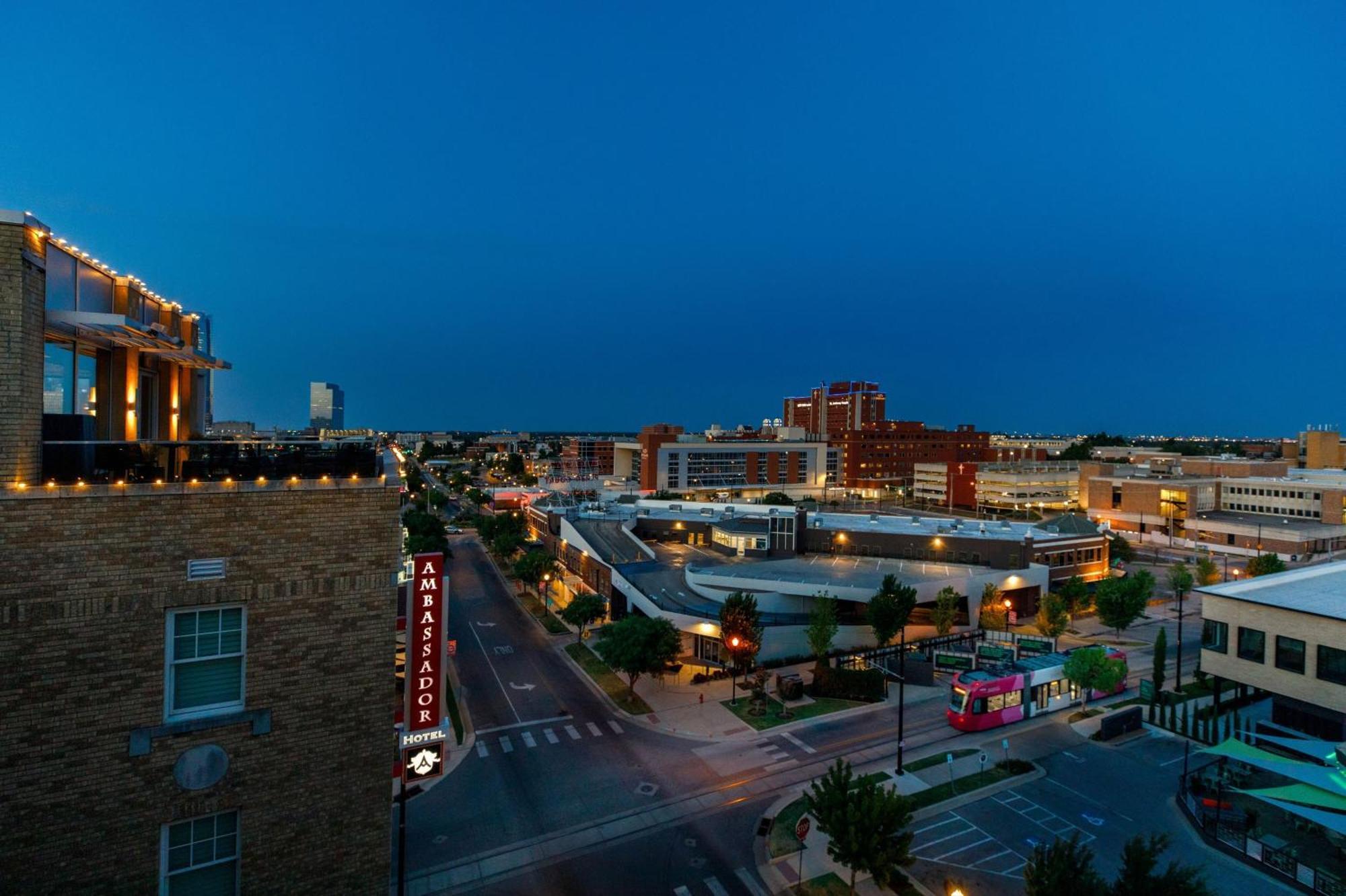 Ambassador Hotel Oklahoma City, Autograph Collection Kültér fotó